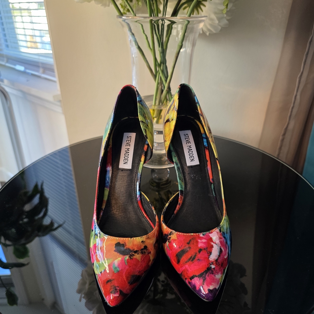 Steve Madden Women's Multicolor Heels